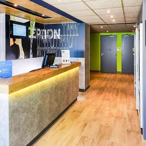 https://ibis-budget-hotel-vitrolles.fr-provencehotel.com